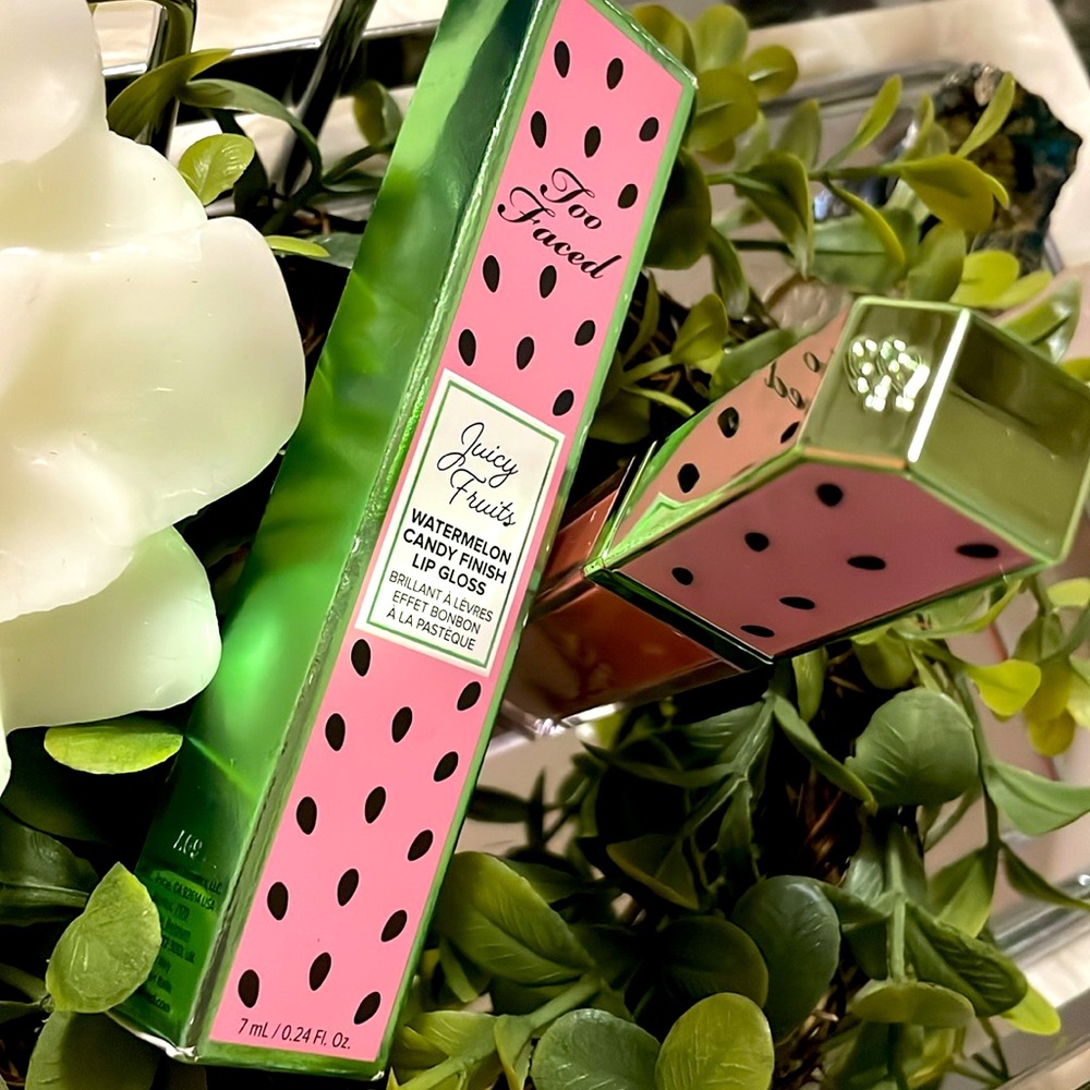 🩷💛TOO FACED®️Watermelon Candy Finish Lip Gloss “A MELON REASONS”💛🩷